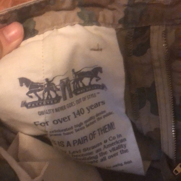 Vintage Levi’s - Picture 2 of 3